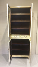 Load image into Gallery viewer, Cabinet
