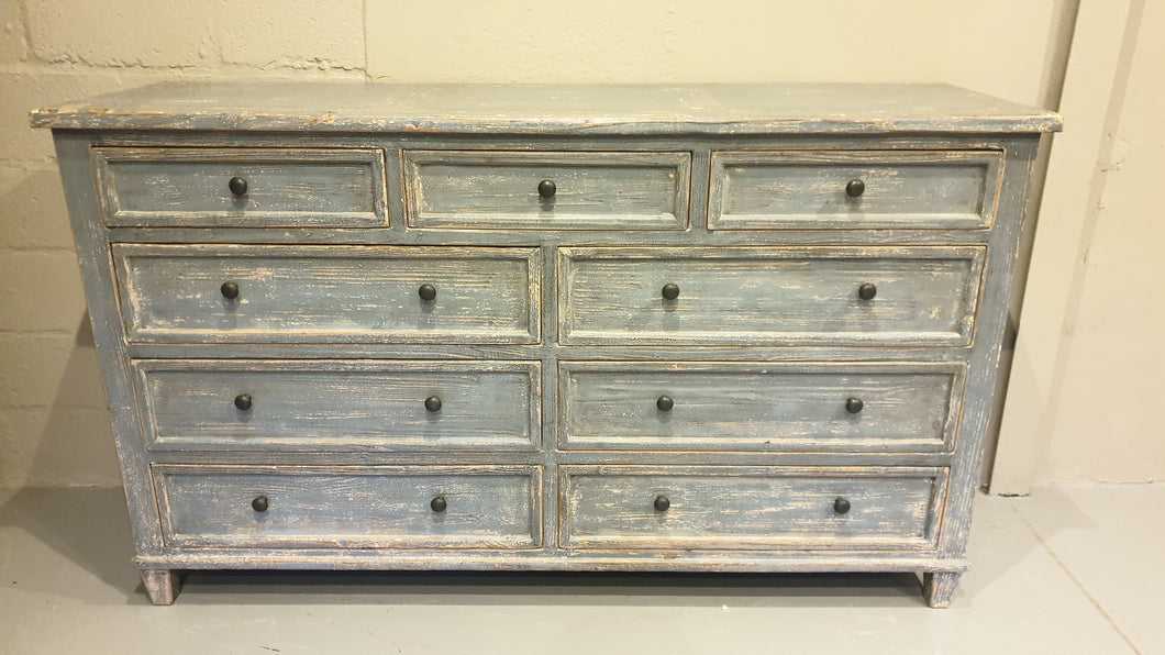 Side Board