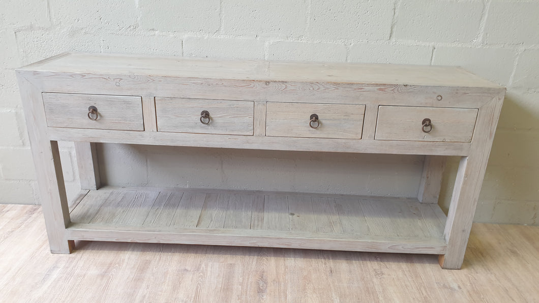 Side Board